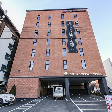 Lerocherrouge Hotel Чхунчхон Экстерьер фото