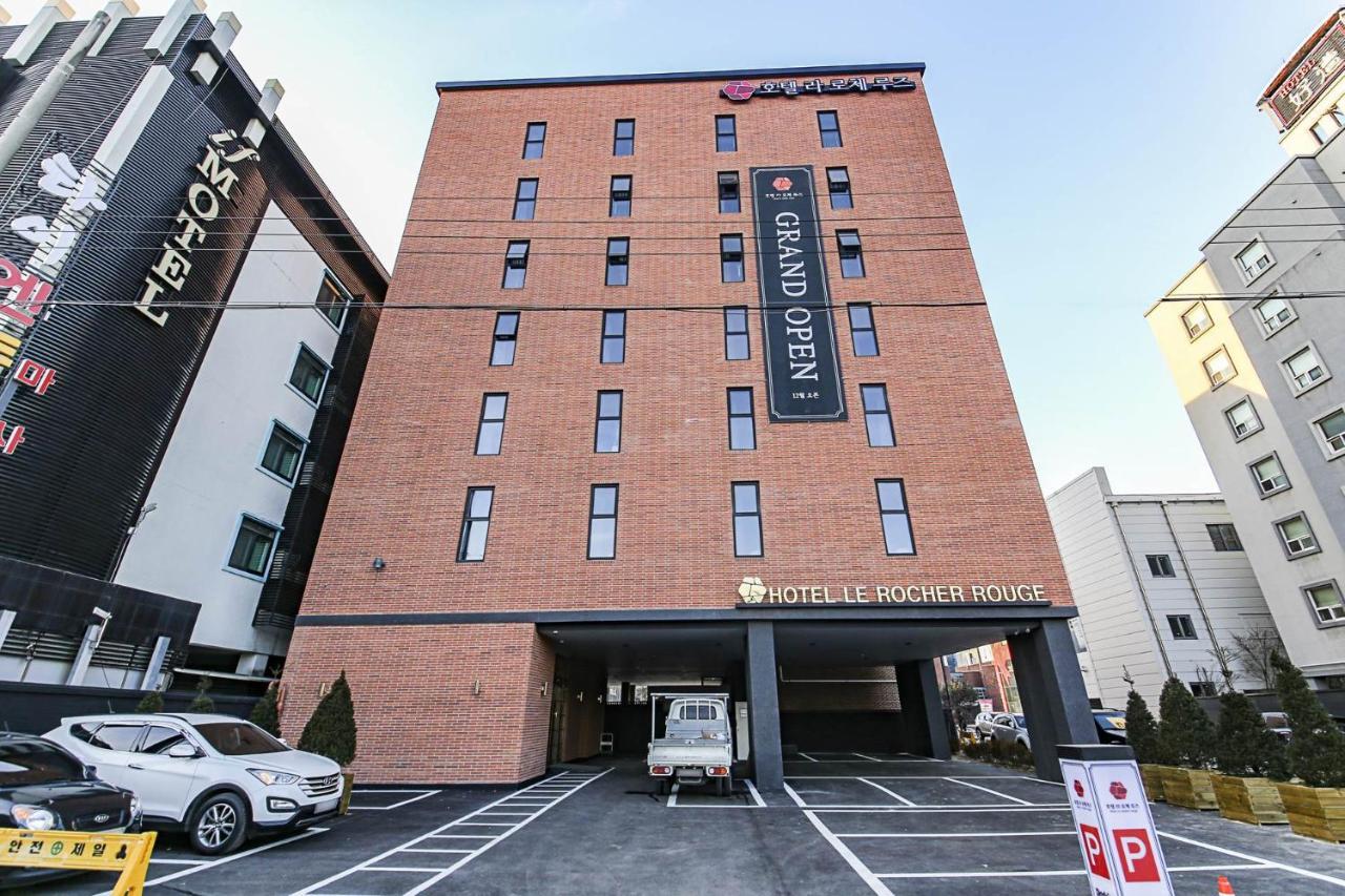 Lerocherrouge Hotel Чхунчхон Экстерьер фото