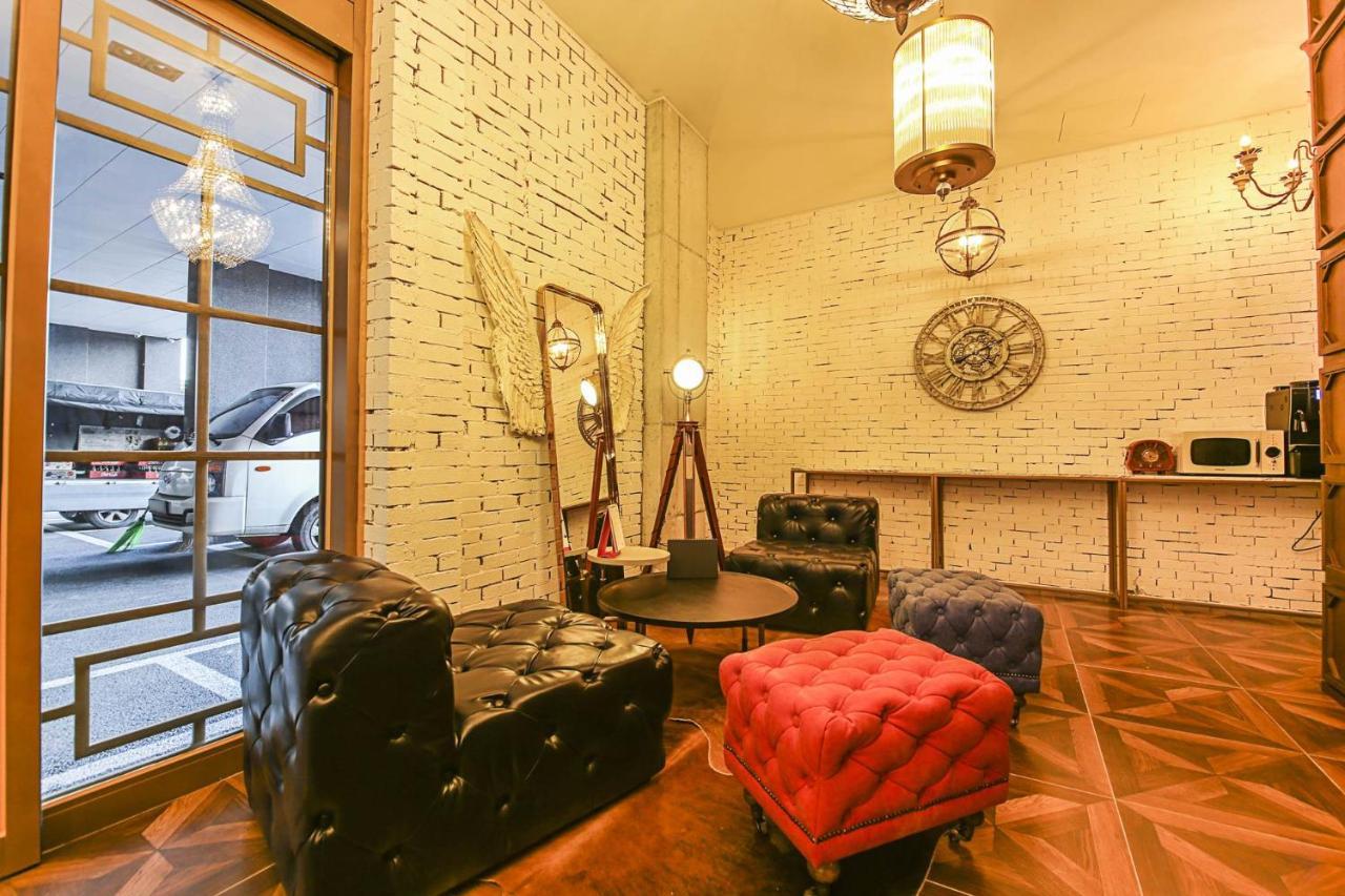 Lerocherrouge Hotel Чхунчхон Экстерьер фото
