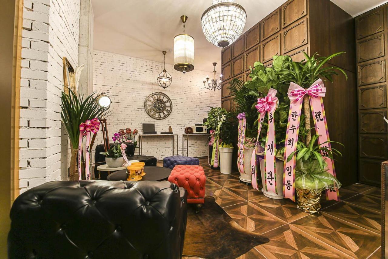 Lerocherrouge Hotel Чхунчхон Экстерьер фото